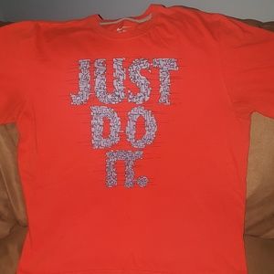 Nike Shirts - Nike T-shirt Size XL Nike Shirts - Nike T-shirt Size XL